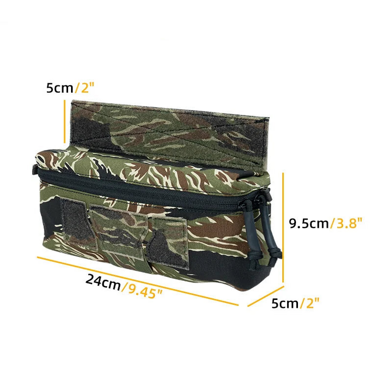Camouflage pouch with dimensions and weight information on a white background