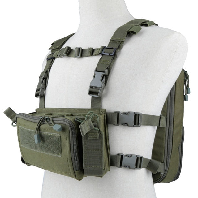 Chest rig outlet with hydration carrier